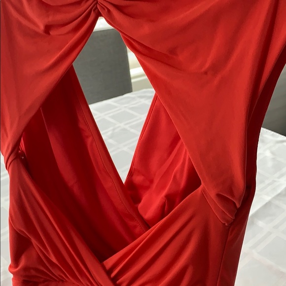 BCBG sleeveless, jersey, cocktail dress- like new - Picture 5 of 7